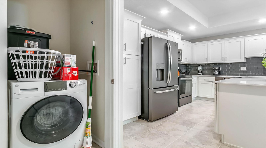 KISSIMMEE, Florida 34746, 3 Bedrooms Bedrooms, ,2 BathroomsBathrooms,Residential,For Sale,PARADOX,0,MFRS5148890