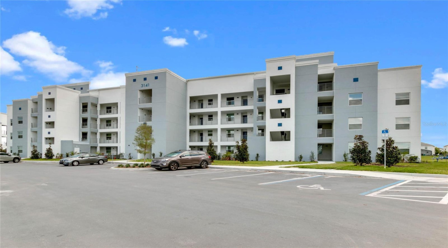 KISSIMMEE, Florida 34746, 3 Bedrooms Bedrooms, ,2 BathroomsBathrooms,Residential,For Sale,PARADOX,0,MFRS5148890
