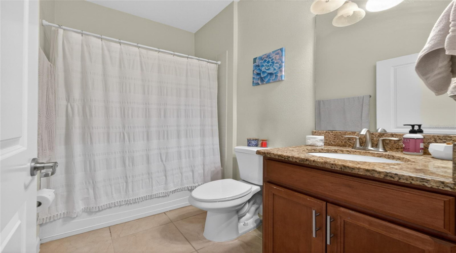 KISSIMMEE, Florida 34746, 4 Bedrooms Bedrooms, ,3 BathroomsBathrooms,Residential,For Sale,WHITE HORSE,0,MFRO6403738