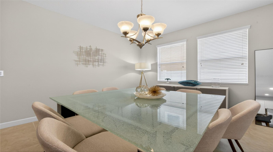 KISSIMMEE, Florida 34746, 4 Bedrooms Bedrooms, ,3 BathroomsBathrooms,Residential,For Sale,WHITE HORSE,0,MFRO6403738