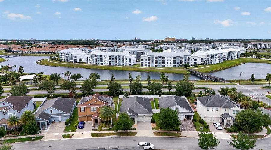 KISSIMMEE, Florida 34746, 4 Bedrooms Bedrooms, ,3 BathroomsBathrooms,Residential,For Sale,WHITE HORSE,0,MFRO6403738