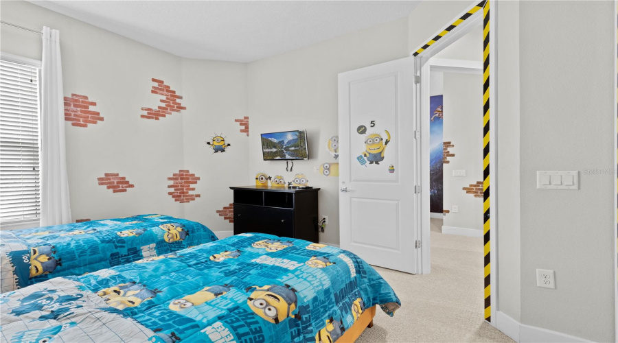 KISSIMMEE, Florida 34747, 6 Bedrooms Bedrooms, ,7 BathroomsBathrooms,Residential,For Sale,SUNRISE SHORES,0,MFRO6404271
