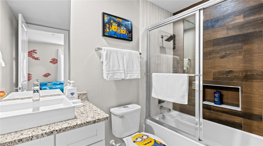 KISSIMMEE, Florida 34747, 6 Bedrooms Bedrooms, ,7 BathroomsBathrooms,Residential,For Sale,SUNRISE SHORES,0,MFRO6404271