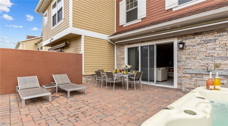 KISSIMMEE, Florida 34747, 6 Bedrooms Bedrooms, ,7 BathroomsBathrooms,Residential,For Sale,SUNRISE SHORES,0,MFRO6404271