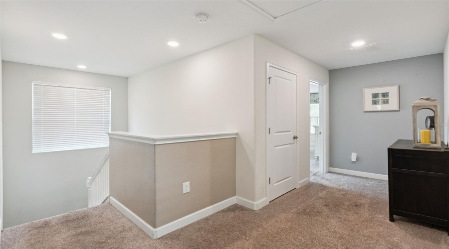 DAVENPORT, Florida 33837, 6 Bedrooms Bedrooms, ,5 BathroomsBathrooms,Residential,For Sale,SOLTERRA,0,MFRP4938612