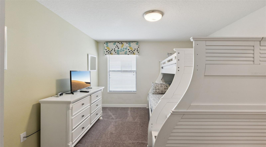 DAVENPORT, Florida 33837, 6 Bedrooms Bedrooms, ,5 BathroomsBathrooms,Residential,For Sale,SOLTERRA,0,MFRP4938612