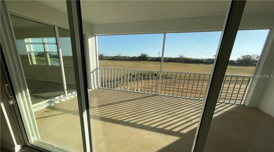 DAVENPORT, Florida 33896, 3 Bedrooms Bedrooms, ,2 BathroomsBathrooms,Residential,For Sale,OCEAN COURSE,0,MFRO6404097