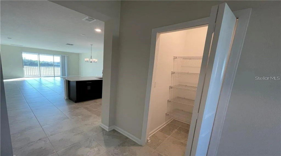 DAVENPORT, Florida 33896, 3 Bedrooms Bedrooms, ,2 BathroomsBathrooms,Residential,For Sale,OCEAN COURSE,0,MFRO6404097