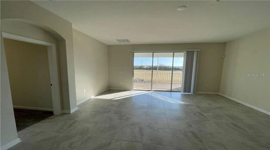 DAVENPORT, Florida 33896, 3 Bedrooms Bedrooms, ,2 BathroomsBathrooms,Residential,For Sale,OCEAN COURSE,0,MFRO6404097