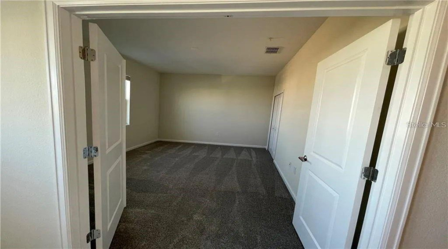 DAVENPORT, Florida 33896, 3 Bedrooms Bedrooms, ,2 BathroomsBathrooms,Residential,For Sale,OCEAN COURSE,0,MFRO6404097