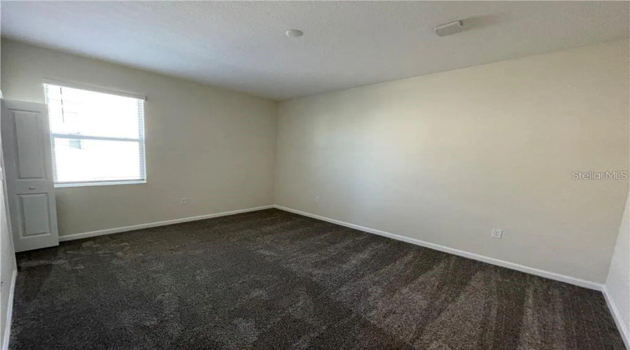 DAVENPORT, Florida 33896, 3 Bedrooms Bedrooms, ,2 BathroomsBathrooms,Residential,For Sale,OCEAN COURSE,0,MFRO6404097