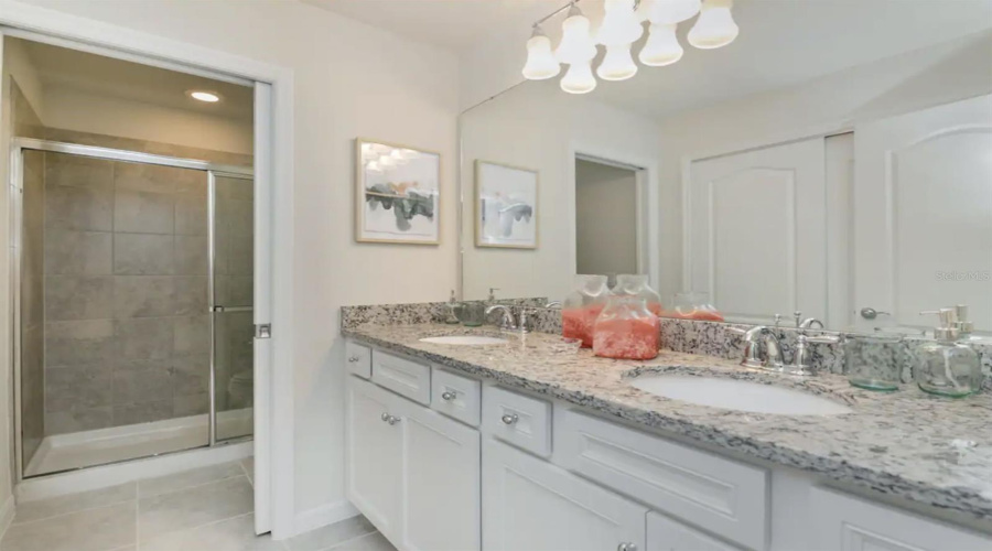 KISSIMMEE, Florida 34747, 5 Bedrooms Bedrooms, ,4 BathroomsBathrooms,Residential,For Sale,TANGIER,0,MFRA4692263