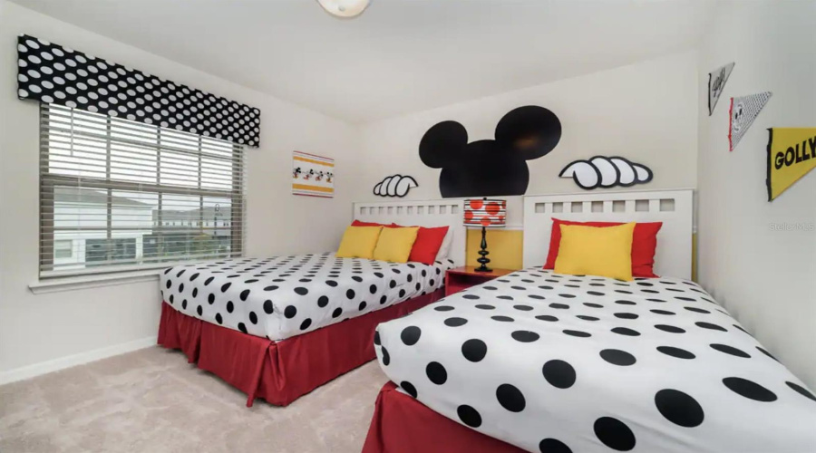 KISSIMMEE, Florida 34747, 5 Bedrooms Bedrooms, ,4 BathroomsBathrooms,Residential,For Sale,TANGIER,0,MFRA4692263