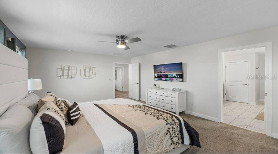 DAVENPORT, Florida 33896, 7 Bedrooms Bedrooms, ,6 BathroomsBathrooms,Residential,For Sale,OCEAN COURSE,0,MFRO6402821