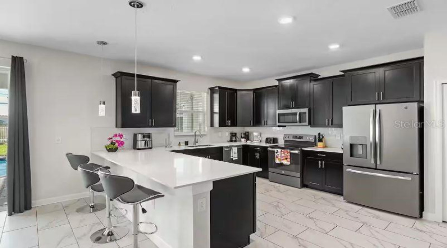 DAVENPORT, Florida 33896, 7 Bedrooms Bedrooms, ,6 BathroomsBathrooms,Residential,For Sale,OCEAN COURSE,0,MFRO6402821