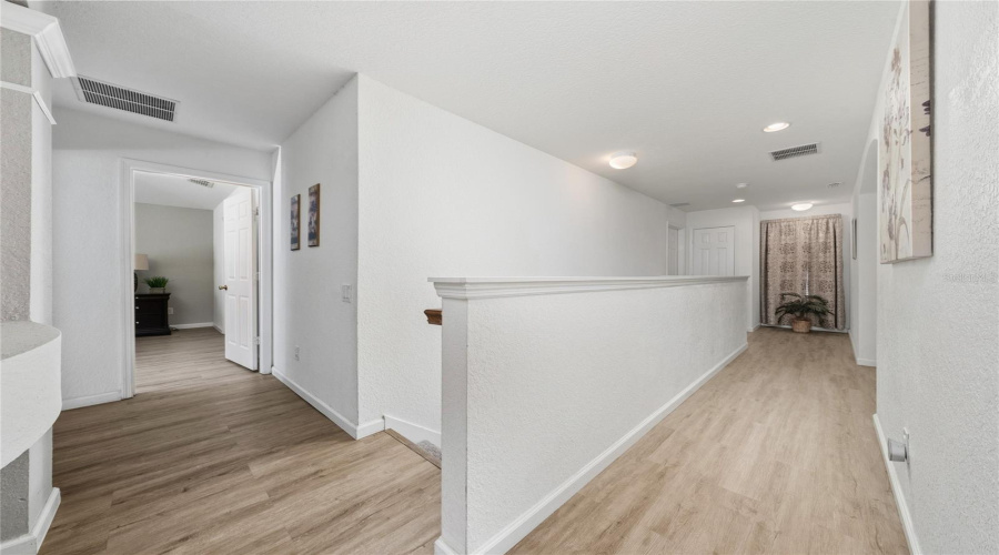 KISSIMMEE, Florida 34747, 6 Bedrooms Bedrooms, ,4 BathroomsBathrooms,Residential,For Sale,BASNETT,0,MFRO6397158