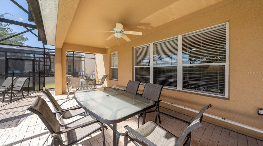 KISSIMMEE, Florida 34747, 6 Bedrooms Bedrooms, ,4 BathroomsBathrooms,Residential,For Sale,BASNETT,0,MFRO6397158