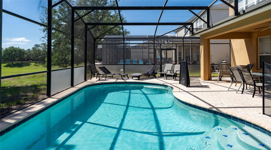KISSIMMEE, Florida 34747, 6 Bedrooms Bedrooms, ,4 BathroomsBathrooms,Residential,For Sale,BASNETT,0,MFRO6397158