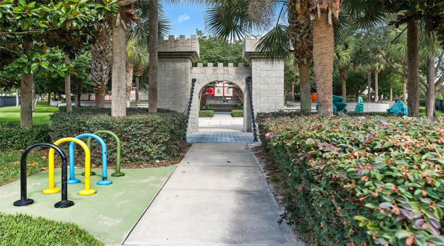 KISSIMMEE, Florida 34747, 6 Bedrooms Bedrooms, ,4 BathroomsBathrooms,Residential,For Sale,BASNETT,0,MFRO6397158