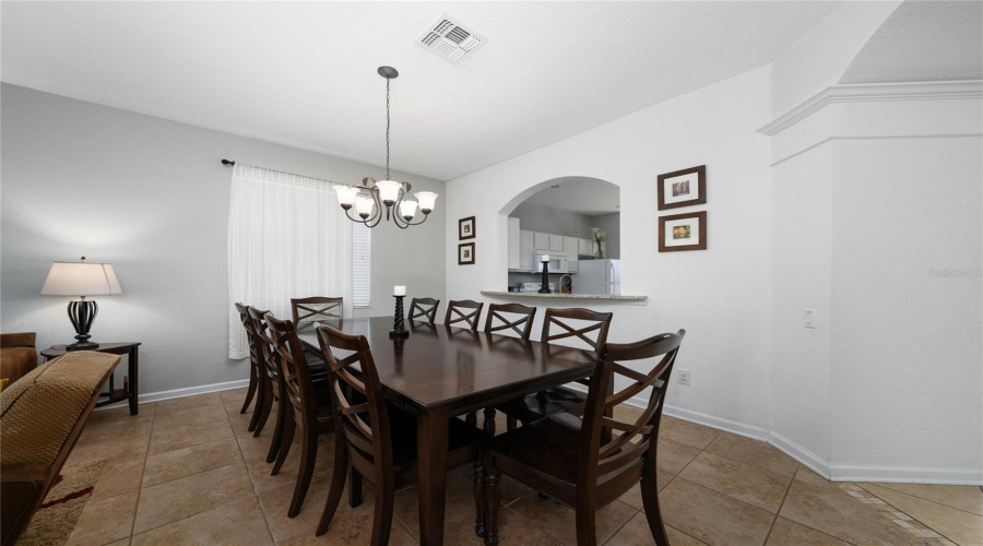 KISSIMMEE, Florida 34747, 6 Bedrooms Bedrooms, ,4 BathroomsBathrooms,Residential,For Sale,BASNETT,0,MFRO6397158