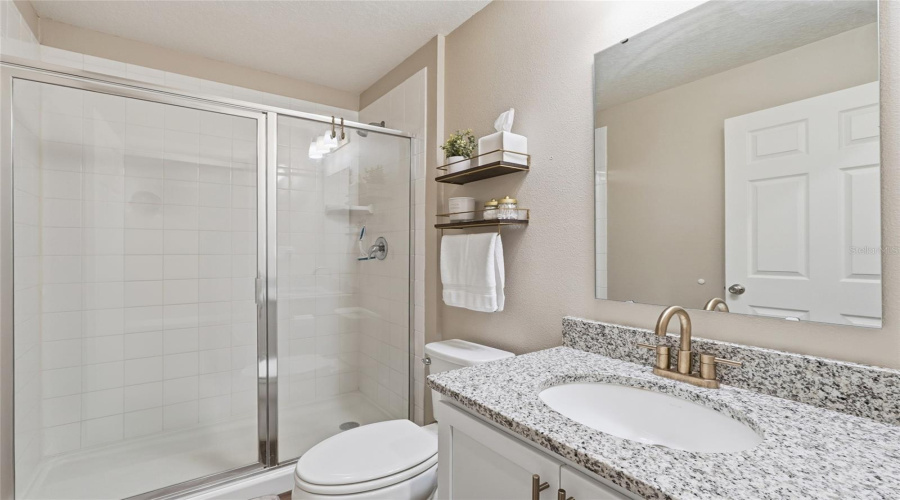 DAVENPORT, Florida 33896, 5 Bedrooms Bedrooms, ,3 BathroomsBathrooms,Residential,For Sale,AUGUSTUS,0,MFRS5149043