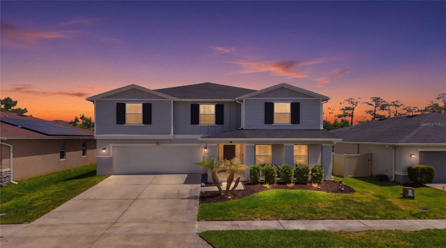 DAVENPORT, Florida 33896, 5 Bedrooms Bedrooms, ,3 BathroomsBathrooms,Residential,For Sale,AUGUSTUS,0,MFRS5149043