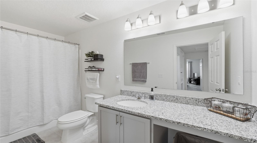 DAVENPORT, Florida 33896, 5 Bedrooms Bedrooms, ,3 BathroomsBathrooms,Residential,For Sale,AUGUSTUS,0,MFRS5149043