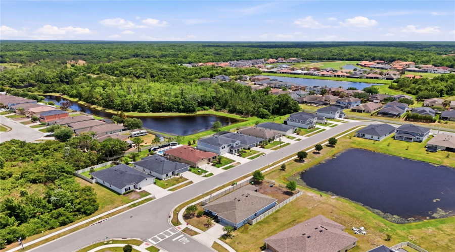 DAVENPORT, Florida 33896, 5 Bedrooms Bedrooms, ,3 BathroomsBathrooms,Residential,For Sale,AUGUSTUS,0,MFRS5149043