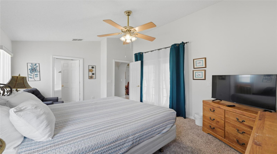 KISSIMMEE, Florida 34747, 4 Bedrooms Bedrooms, ,3 BathroomsBathrooms,Residential,For Sale,ONEIDA,0,MFRO6390689