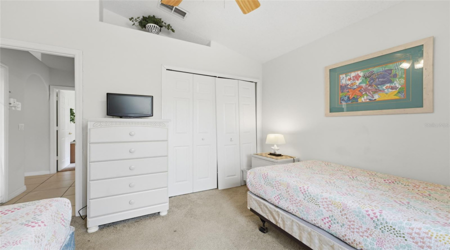 KISSIMMEE, Florida 34747, 4 Bedrooms Bedrooms, ,3 BathroomsBathrooms,Residential,For Sale,ONEIDA,0,MFRO6390689