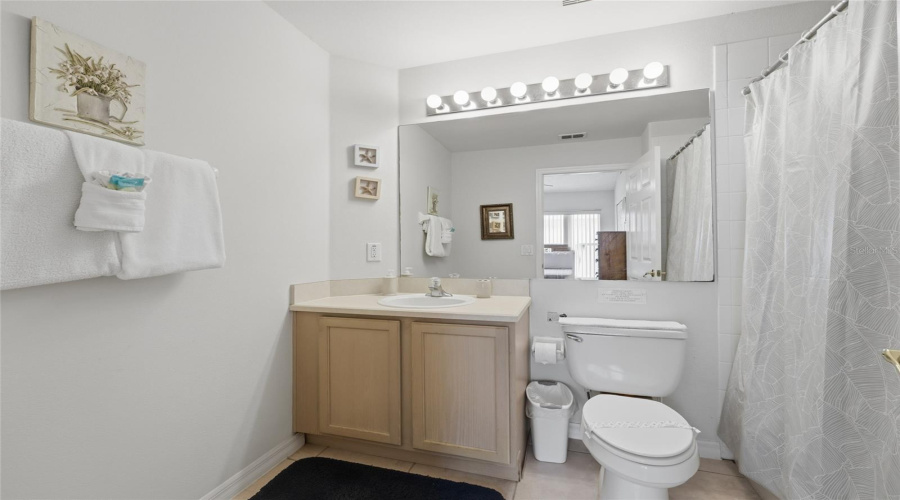 KISSIMMEE, Florida 34747, 4 Bedrooms Bedrooms, ,3 BathroomsBathrooms,Residential,For Sale,ONEIDA,0,MFRO6390689