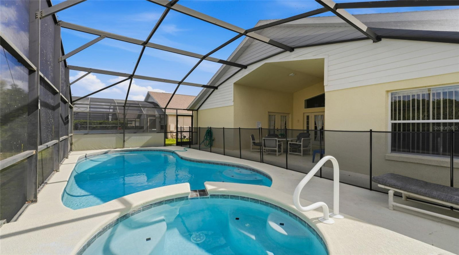 KISSIMMEE, Florida 34747, 4 Bedrooms Bedrooms, ,3 BathroomsBathrooms,Residential,For Sale,ONEIDA,0,MFRO6390689