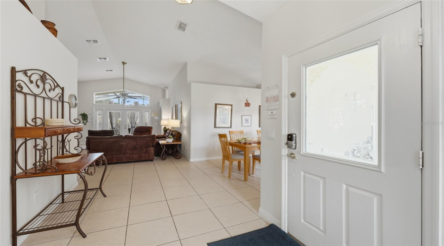 KISSIMMEE, Florida 34747, 4 Bedrooms Bedrooms, ,3 BathroomsBathrooms,Residential,For Sale,ONEIDA,0,MFRO6390689