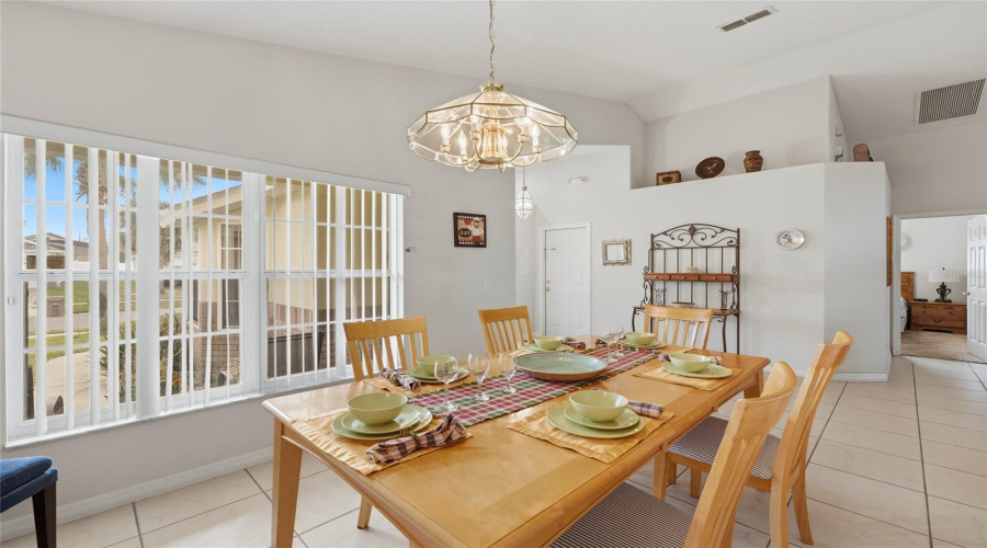 KISSIMMEE, Florida 34747, 4 Bedrooms Bedrooms, ,3 BathroomsBathrooms,Residential,For Sale,ONEIDA,0,MFRO6390689