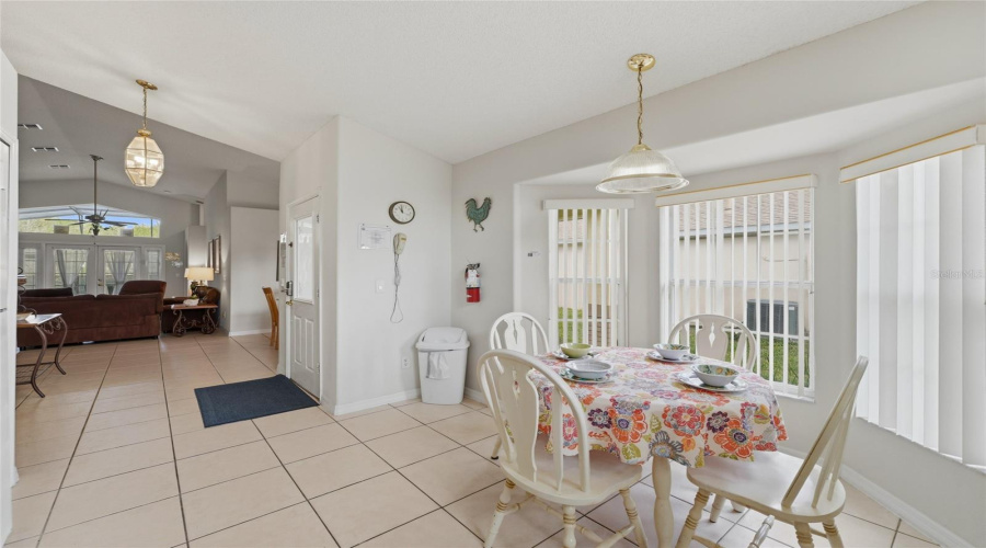 KISSIMMEE, Florida 34747, 4 Bedrooms Bedrooms, ,3 BathroomsBathrooms,Residential,For Sale,ONEIDA,0,MFRO6390689