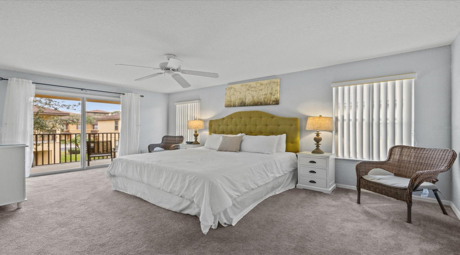 DAVENPORT, Florida 33897, 4 Bedrooms Bedrooms, ,3 BathroomsBathrooms,Residential,For Sale,MIRAMAR AVENUE,0,MFRO6404384