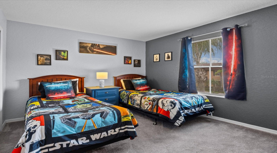 DAVENPORT, Florida 33897, 4 Bedrooms Bedrooms, ,3 BathroomsBathrooms,Residential,For Sale,MIRAMAR AVENUE,0,MFRO6404384