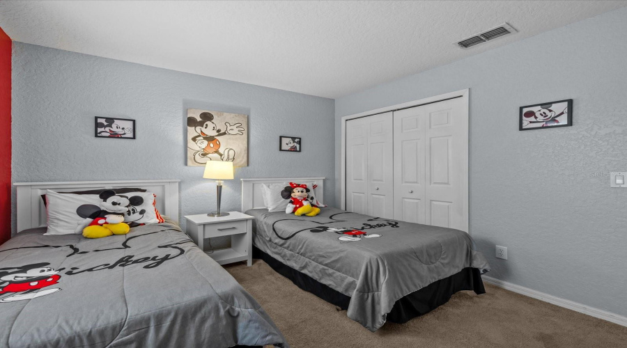 DAVENPORT, Florida 33897, 4 Bedrooms Bedrooms, ,3 BathroomsBathrooms,Residential,For Sale,MIRAMAR AVENUE,0,MFRO6404384