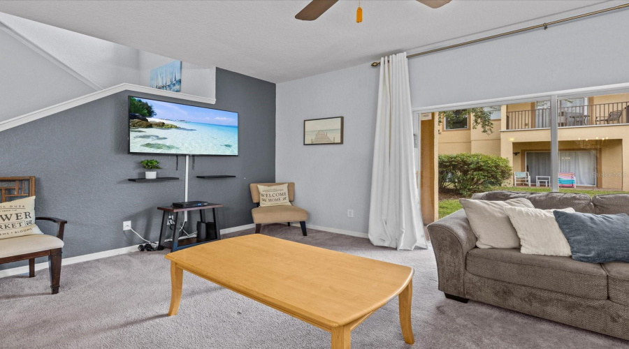 DAVENPORT, Florida 33897, 4 Bedrooms Bedrooms, ,3 BathroomsBathrooms,Residential,For Sale,MIRAMAR AVENUE,0,MFRO6404384