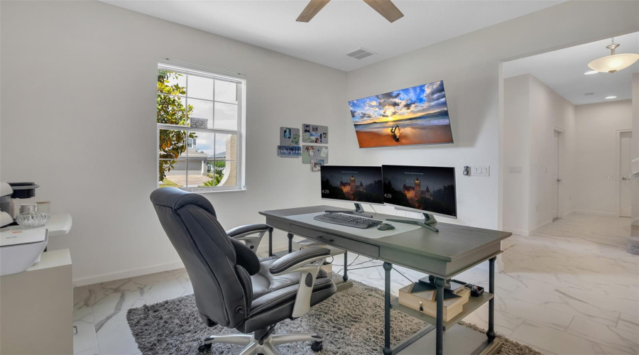 DAVENPORT, Florida 33837, 4 Bedrooms Bedrooms, ,3 BathroomsBathrooms,Residential,For Sale,SAPPHIRE,0,MFRO6404268