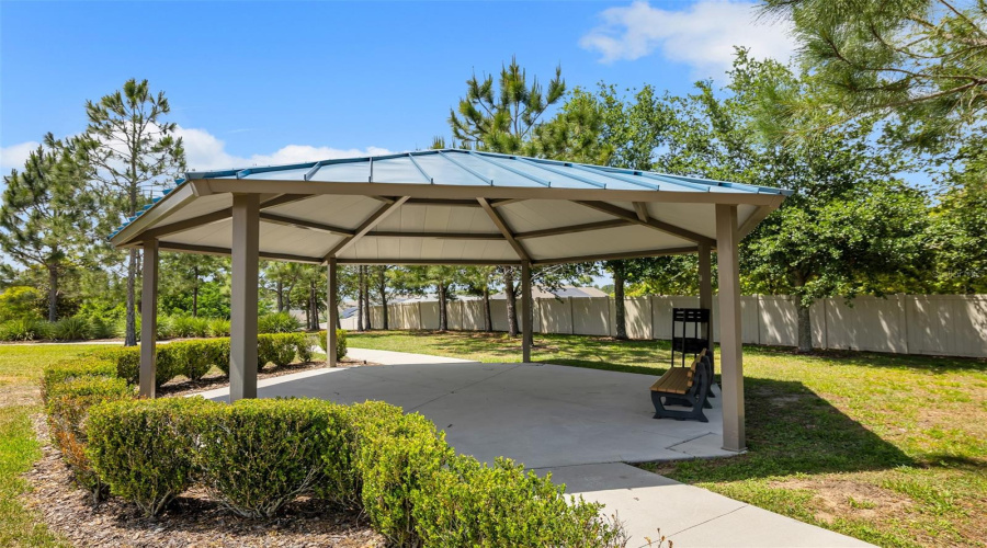 DAVENPORT, Florida 33837, 4 Bedrooms Bedrooms, ,3 BathroomsBathrooms,Residential,For Sale,SAPPHIRE,0,MFRO6404268