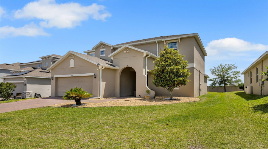 DAVENPORT, Florida 33837, 4 Bedrooms Bedrooms, ,3 BathroomsBathrooms,Residential,For Sale,SAPPHIRE,0,MFRO6404268
