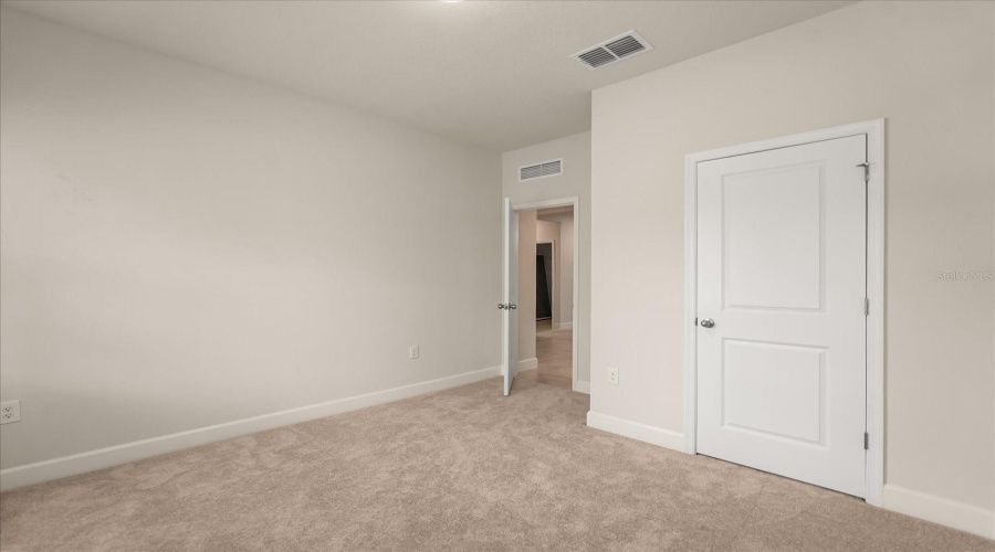 DAVENPORT, Florida 33896, 3 Bedrooms Bedrooms, ,2 BathroomsBathrooms,Residential,For Sale,SIESTA VISTA,0,MFRS5148568