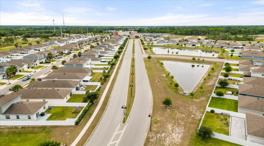 DAVENPORT, Florida 33896, 3 Bedrooms Bedrooms, ,2 BathroomsBathrooms,Residential,For Sale,SIESTA VISTA,0,MFRS5148568