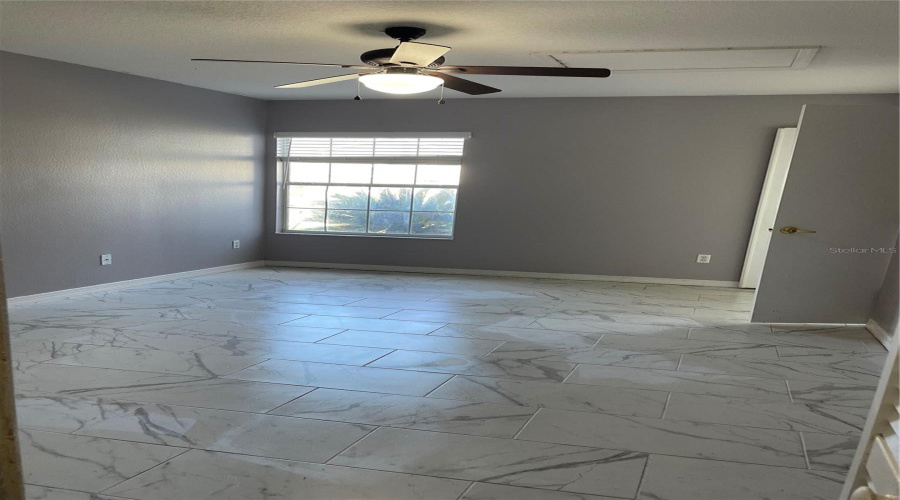 DAVENPORT, Florida 33897, 4 Bedrooms Bedrooms, ,3 BathroomsBathrooms,Residential,For Sale,ORCHID,0,MFRS5148935