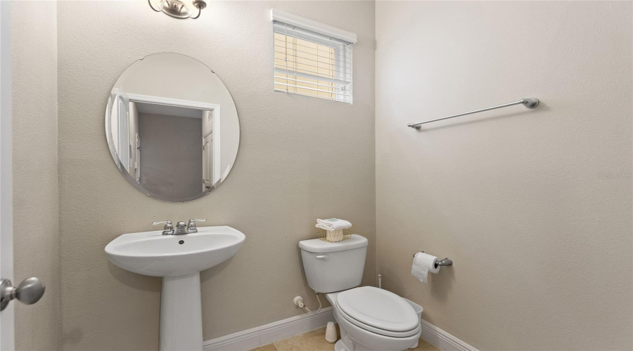 DAVENPORT, Florida 33837, 5 Bedrooms Bedrooms, ,4 BathroomsBathrooms,Residential,For Sale,OAKBOURNE,0,MFRO6404308