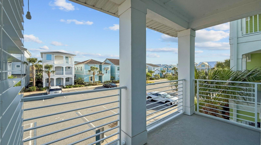 KISSIMMEE, Florida 34747, 4 Bedrooms Bedrooms, ,4 BathroomsBathrooms,Residential,For Sale,LOST SHAKER,0,MFRO6404095