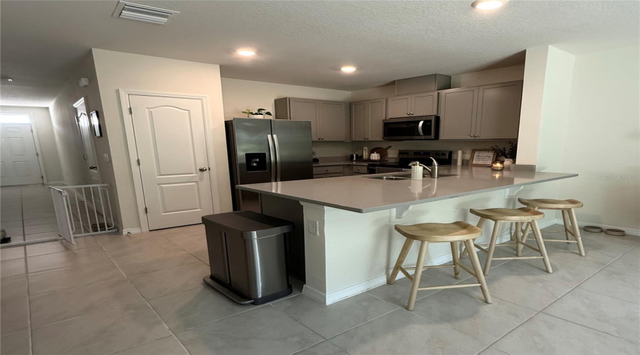 DAVENPORT, Florida 33837, 3 Bedrooms Bedrooms, ,2 BathroomsBathrooms,Residential,For Sale,GOOSE,0,MFRS5149108