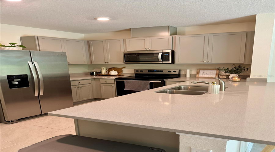 DAVENPORT, Florida 33837, 3 Bedrooms Bedrooms, ,2 BathroomsBathrooms,Residential,For Sale,GOOSE,0,MFRS5149108