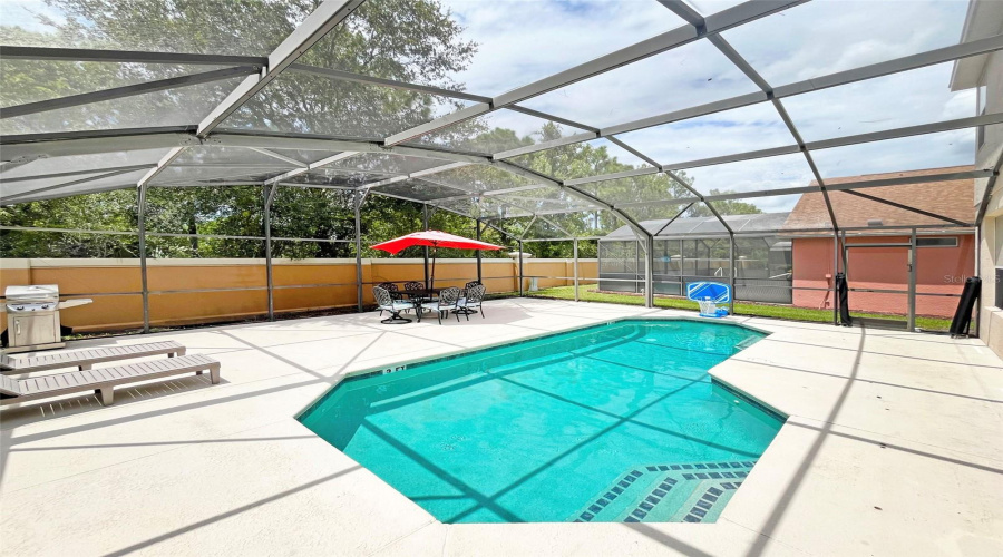 KISSIMMEE, Florida 34746, 6 Bedrooms Bedrooms, ,5 BathroomsBathrooms,Residential,For Sale,MADIERA BEACH,0,MFRS5149098